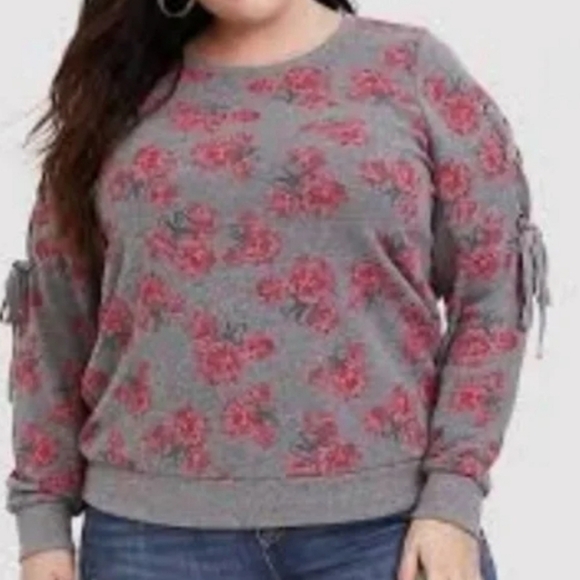 Torrid Romantic Novelty size 1X hidden Minnie lace up sleeve sweater top - Picture 7 of 7